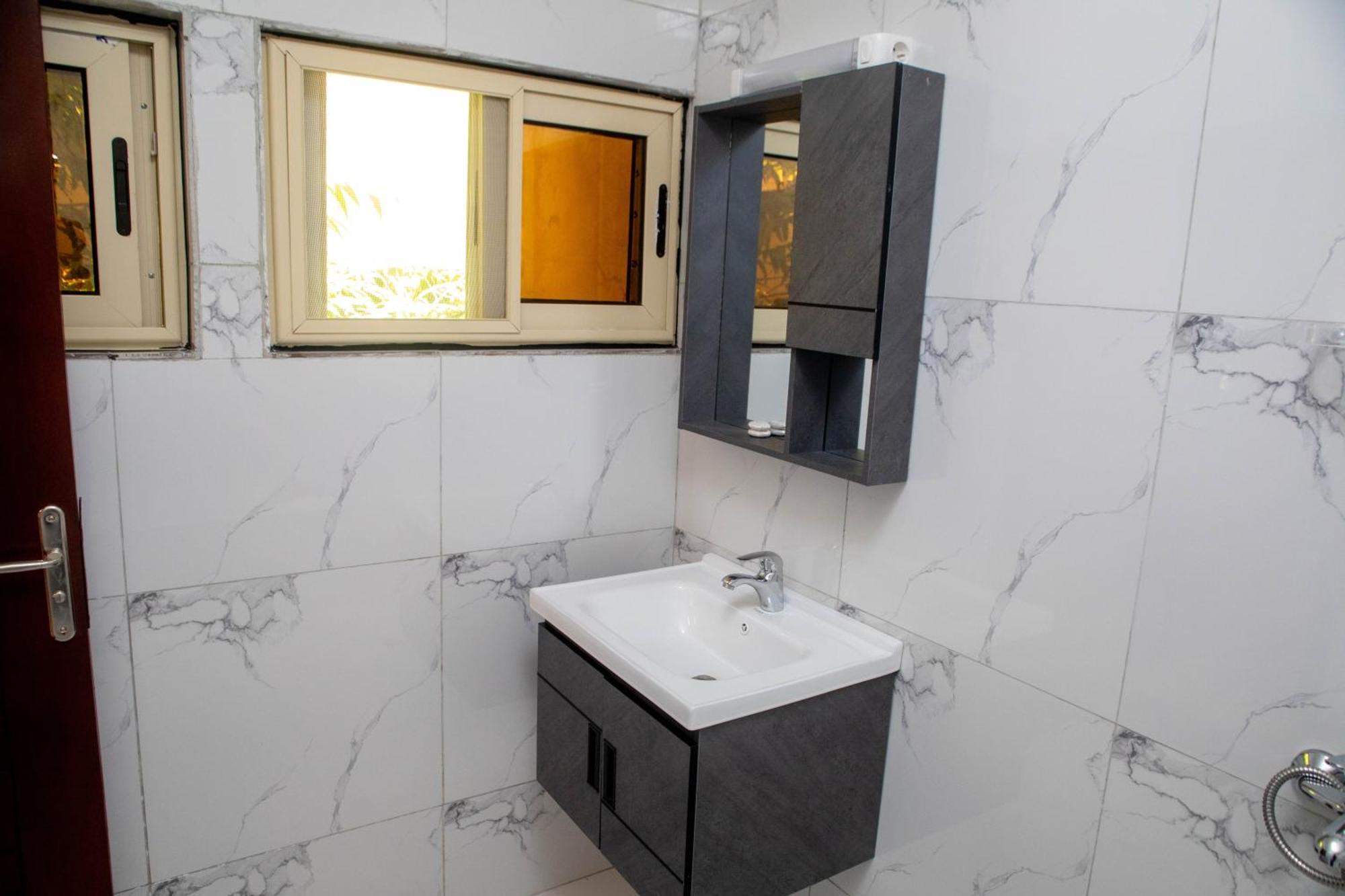 Hotel Les Orchidees Cotonou Eksteriør bilde